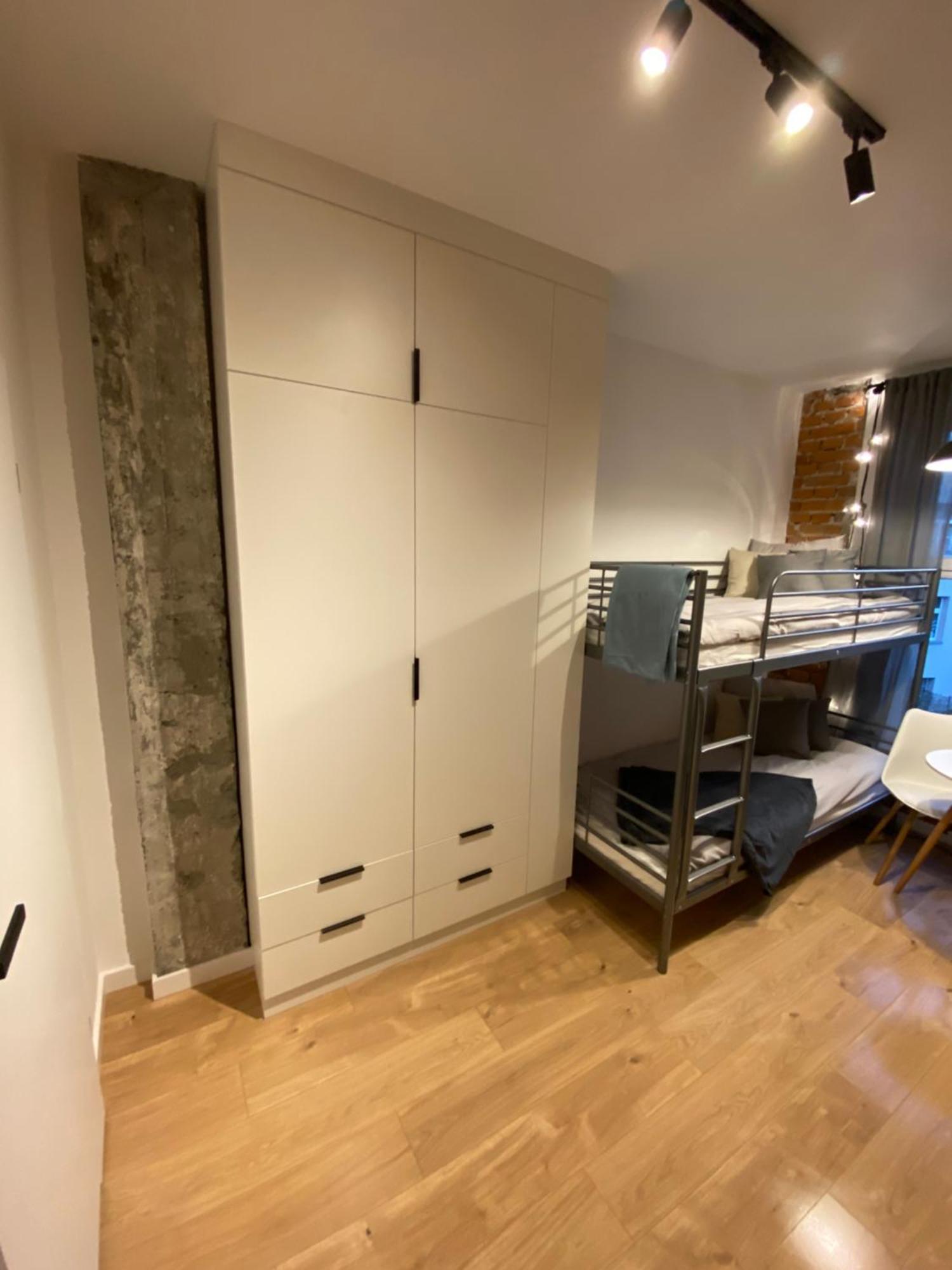 Konarskiego Apartment